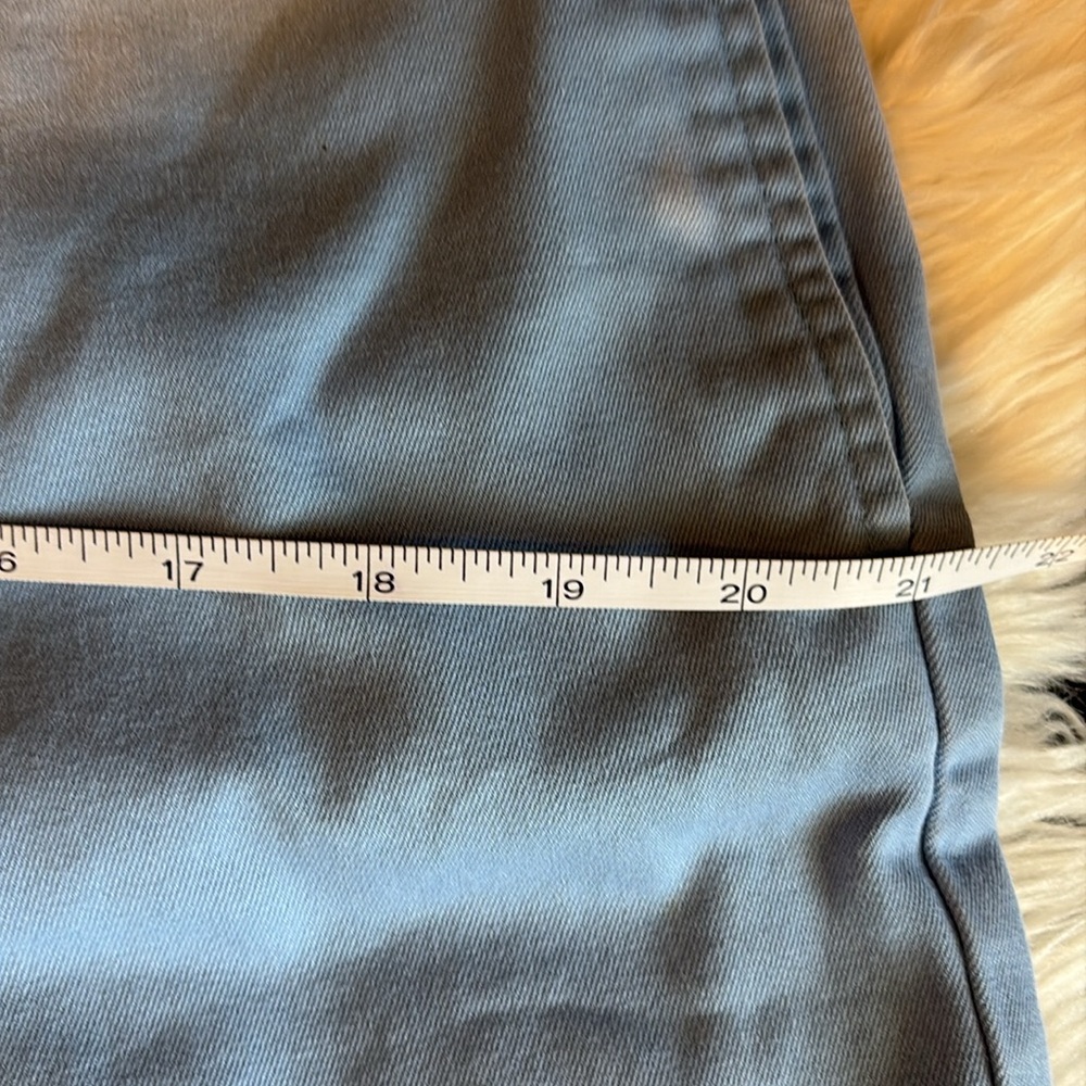 Vineyard vines shorts - Picture 6 of 8